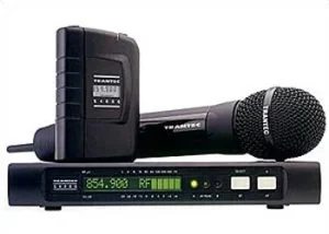 UHF HANDHELD SYST.-AT COND.CAP