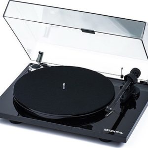 Pro-Ject Audio Essential III HP plus Ortofon OM 10E